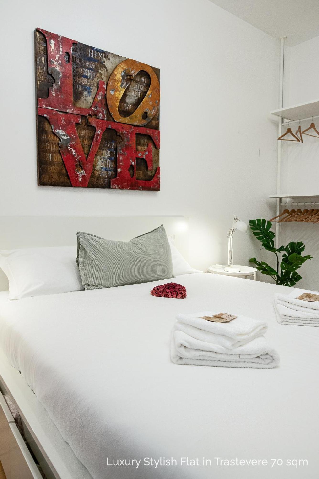 La Dolce Vita - Luxury Stylish Flats In Trastevere 70-90Sqm Rome Extérieur photo
